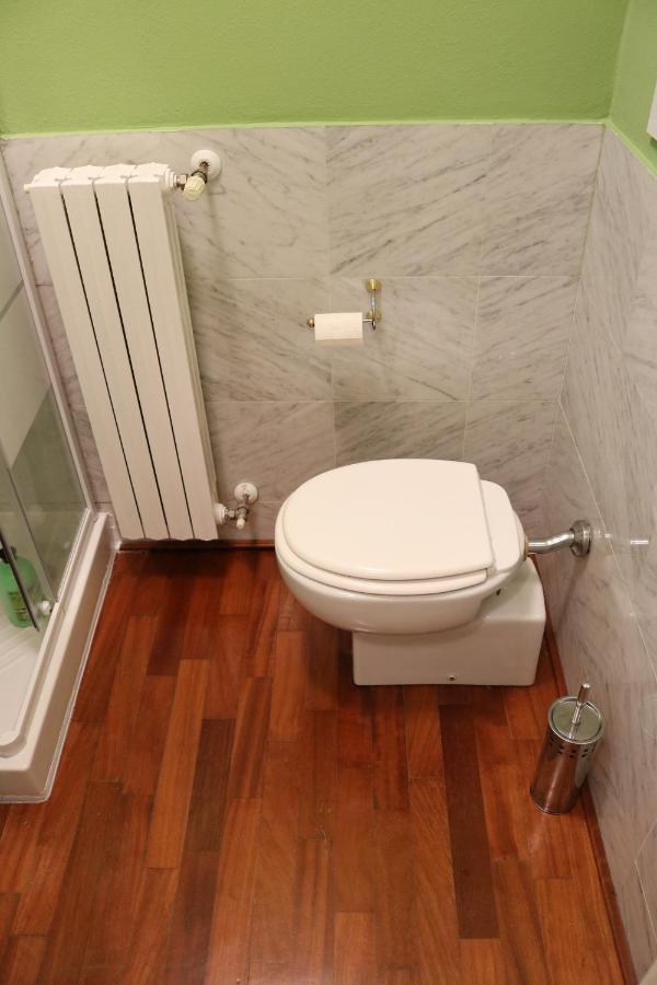 Ferienwohnung Happy Flat With Terrace Mailand Exterior foto